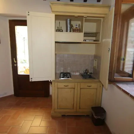 Agriturismo Borgoelenetta ファームステイ Paciano